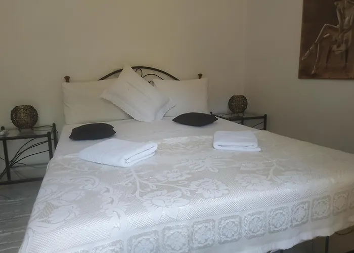 Epicharis Lägenhet *