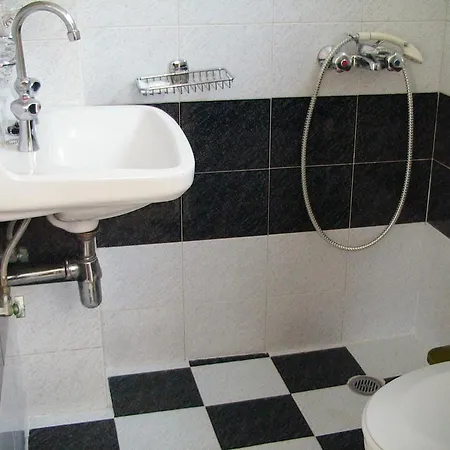 Apartment Epicharis Studios